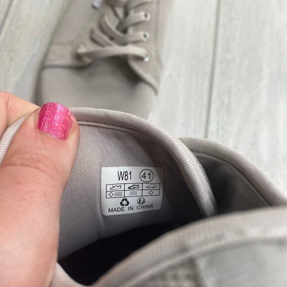 Whitin Women's Dove Grey Knit  Minimalist Barefoot Sneakers Shoes Size 10 WIDE - Picture 2 of 9